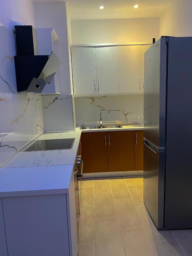 Prestige Apartament Sea View Durres Bagian luar foto