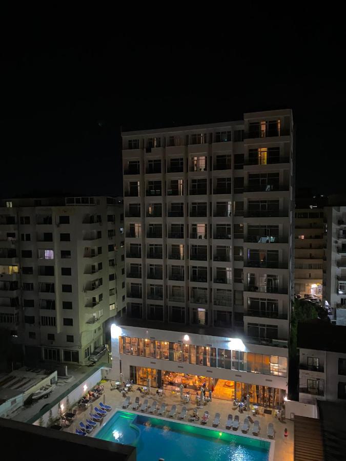 Prestige Apartament Sea View Durres Bagian luar foto