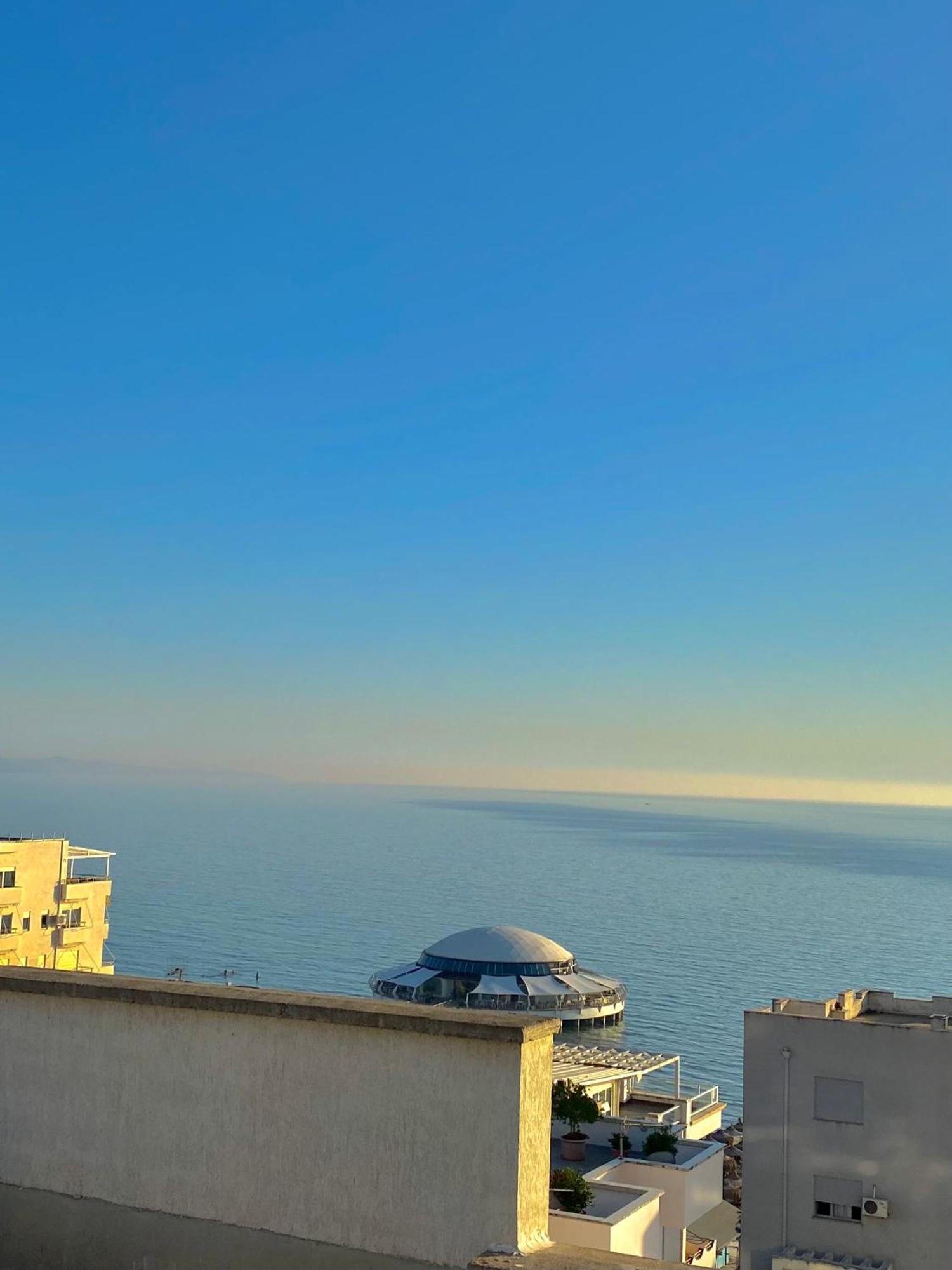Prestige Apartament Sea View Durres Bagian luar foto
