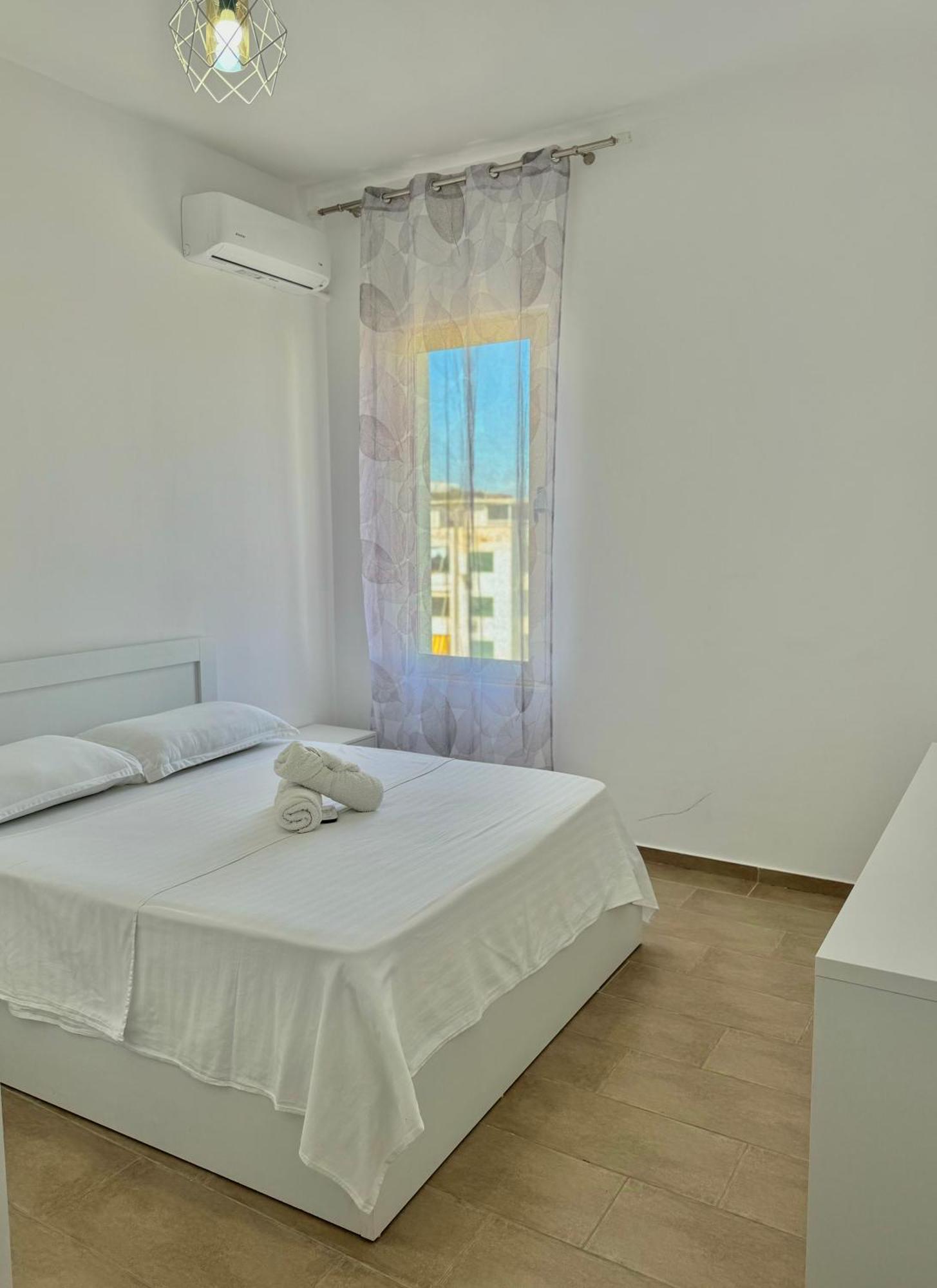 Prestige Apartament Sea View Durres Bagian luar foto